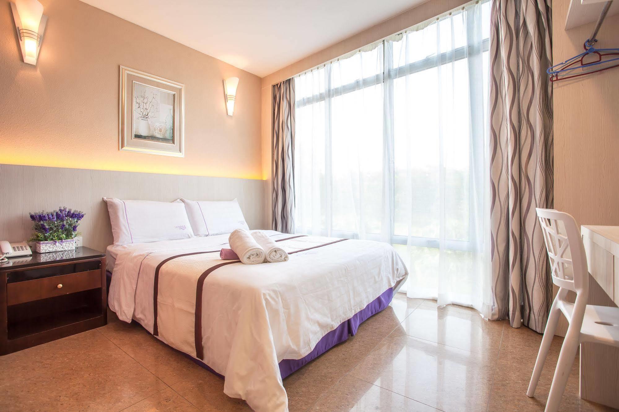 Lavender Inn Nusa Bestari Johor Bahru Exterior foto