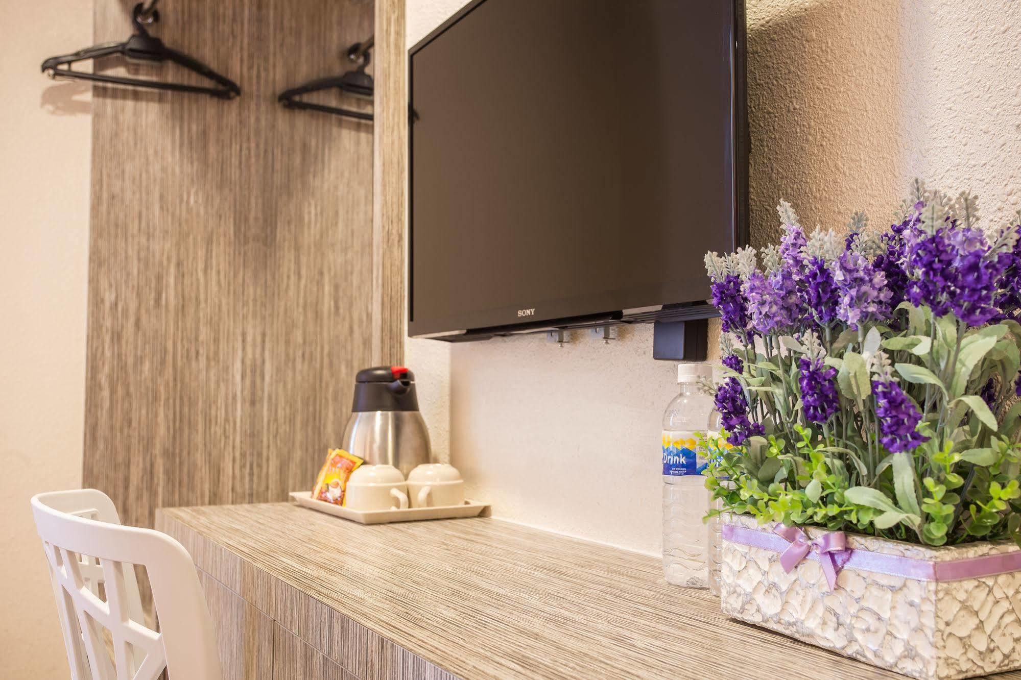 Lavender Inn Nusa Bestari Johor Bahru Exterior foto