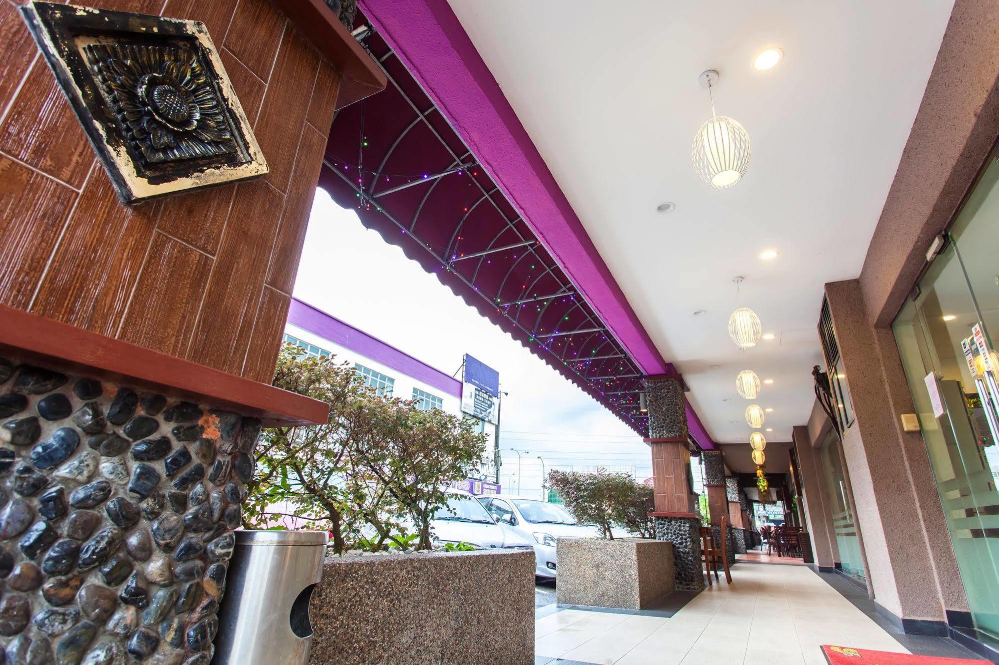 Lavender Inn Nusa Bestari Johor Bahru Exterior foto